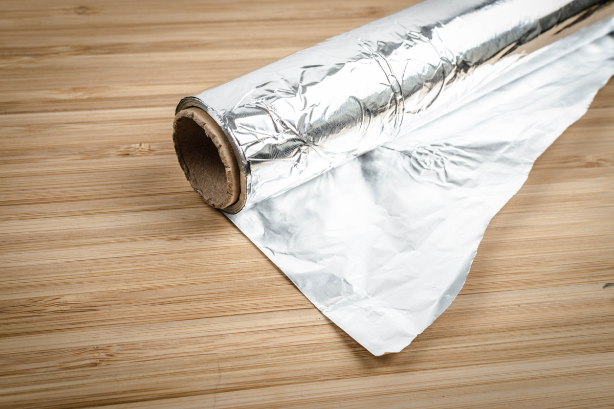 Trucul cu folie de aluminiu pe care puțini îl știu