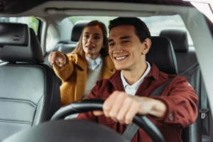 De ce în ceață semnalizăm cu o lampă roșie, nu galbenă?
