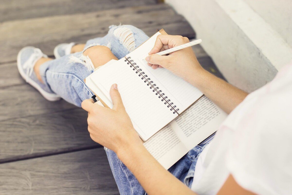 Micro-obiectiv în loc de listă: Cum să îți faci ziua mai productivă în 5 minute dimineața