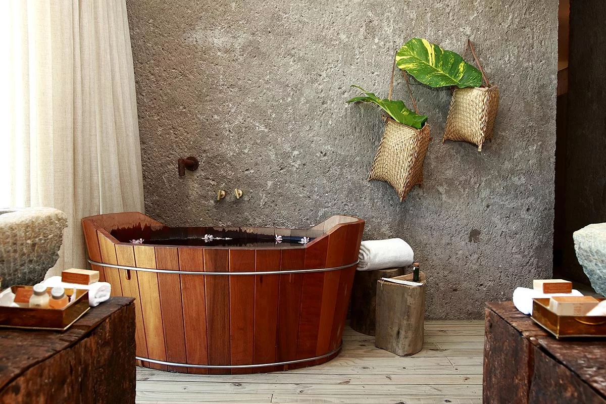 Baia ca un spa: Stil românesc fără renovare