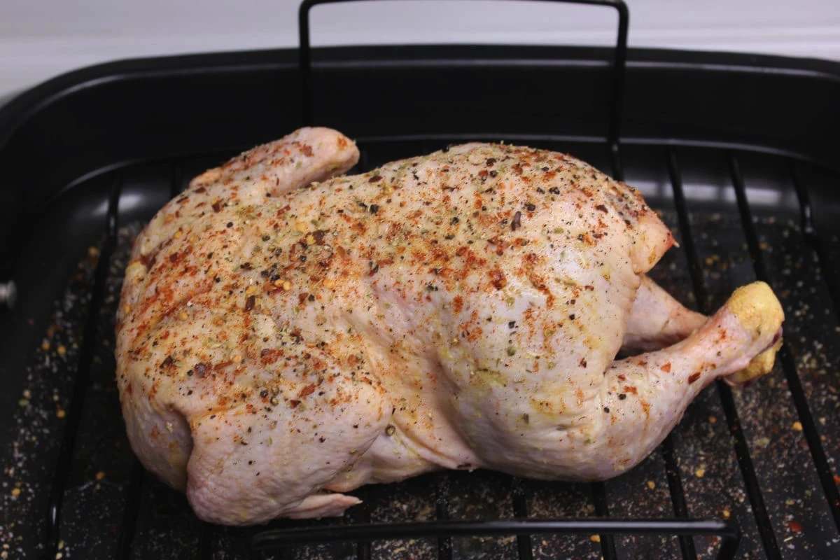 De ce mâncăm pui, dar nu porumbei sau lebede: răspunsul brutal de sincer pe care nimeni nu ți-l spune la masă